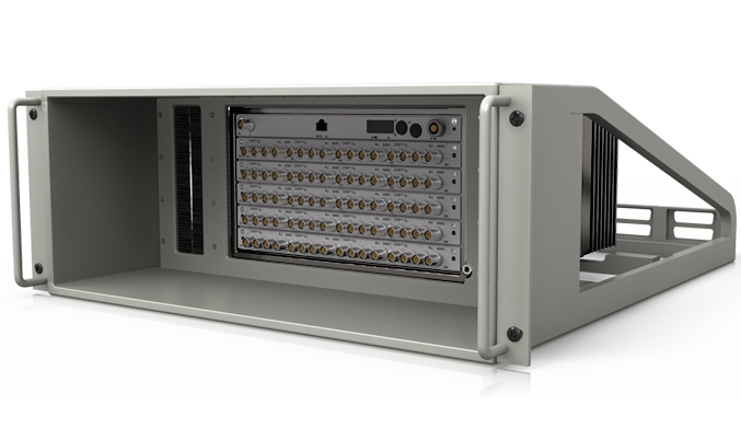 Featured: DECAQ L 6-slot inside a Rack Mount 06